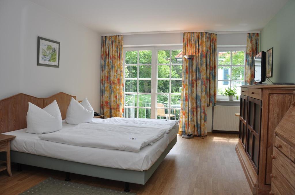Hotel Zwei Laender Apolda Zewnętrze zdjęcie